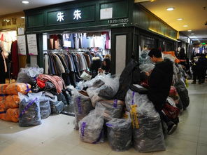 服裝批發(fā)市場(chǎng)進(jìn)貨技巧 助力鞋帽店店主實(shí)現(xiàn)年入百萬